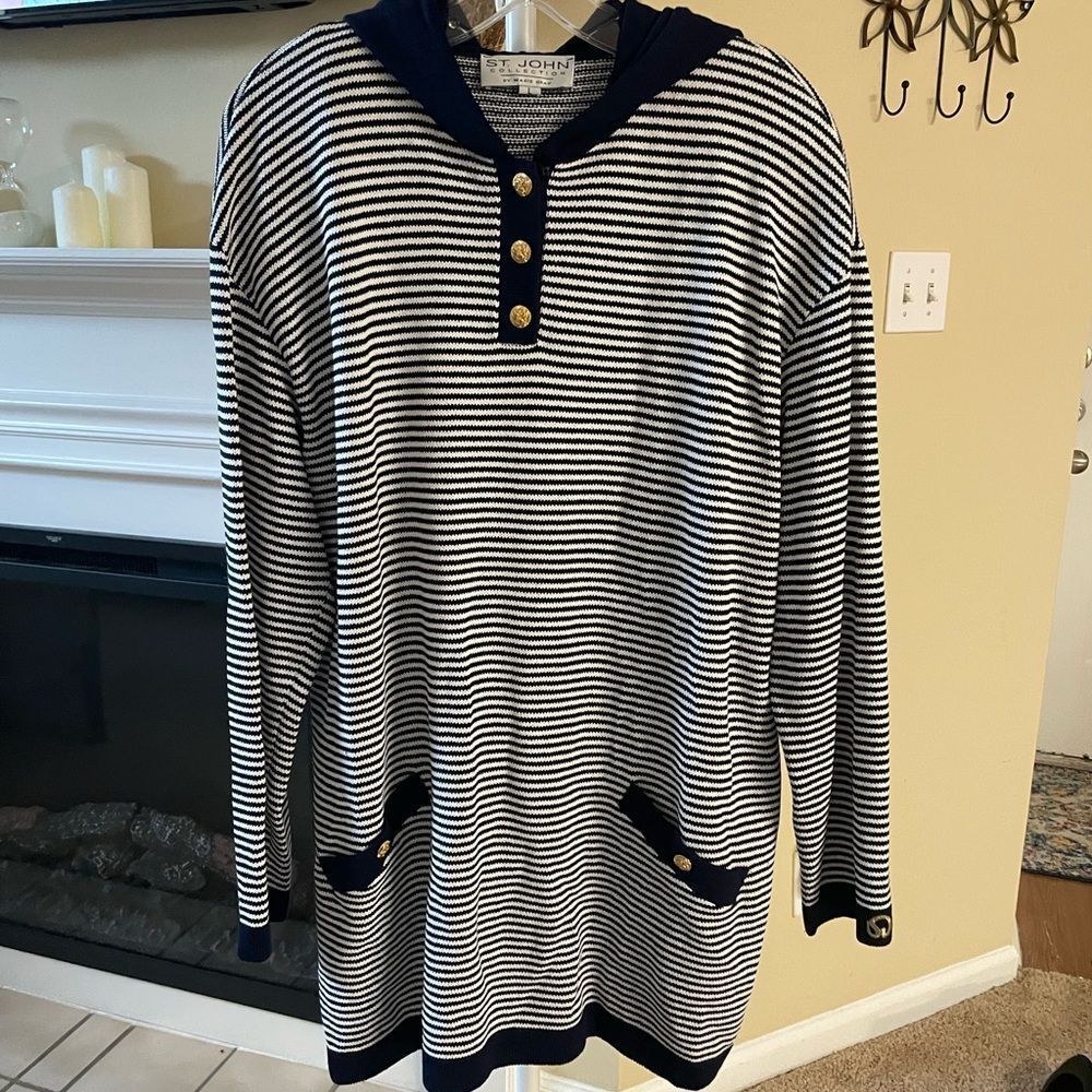 St. John Navy And White Striped Nautical Pullover, Size Large